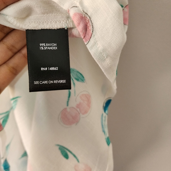 Torrid Harper Rayon Slub Pullover‎ Cherry Print Sleeveless Top Size 4X NWT - Picture 9 of 10